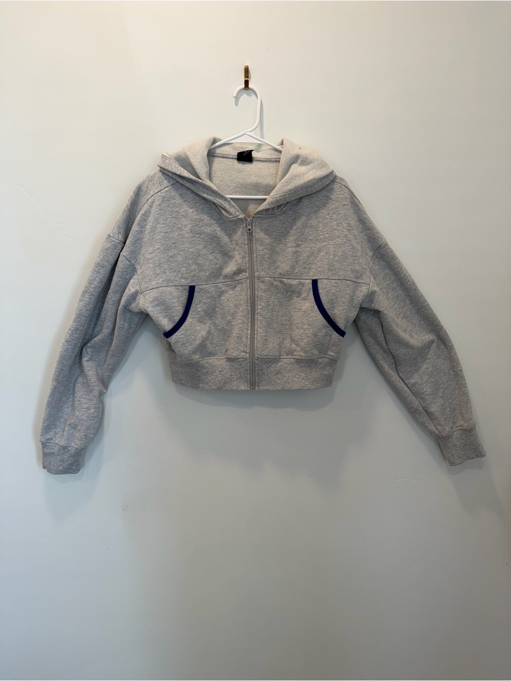 PacSun Heather Gray Cropped Zip Hoodie with Navy Trim
